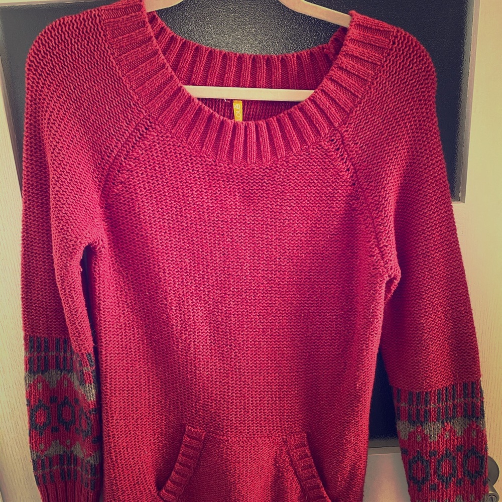 Sweater - Picture 2 of 5